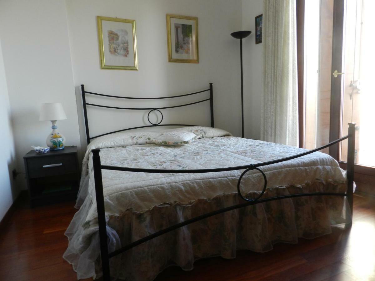 B&B Venezia Le Tre Rose Mestre Dış mekan fotoğraf